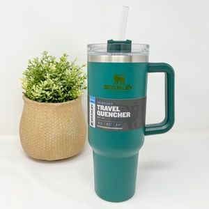Stanley Quencher in Deep Sea 40oz RARE